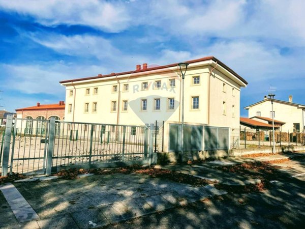 appartamento in vendita a Nogarole Rocca in zona Bagnolo