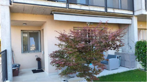 appartamento in vendita a Nogarole Rocca in zona Pradelle