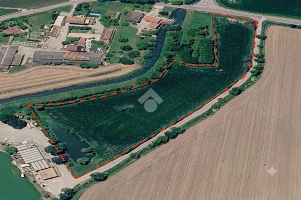 terreno agricolo in vendita a Nogarole Rocca in zona Pradelle