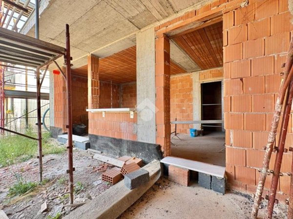 appartamento in vendita a Nogarole Rocca in zona Bagnolo