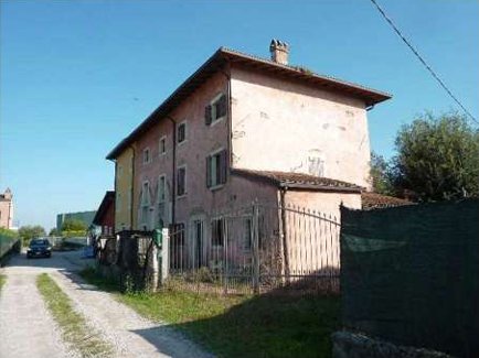 casa indipendente in vendita a Nogarole Rocca