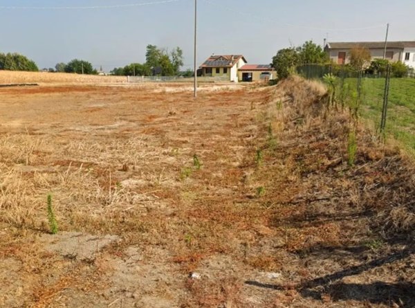 terreno agricolo in vendita ad Oppeano
