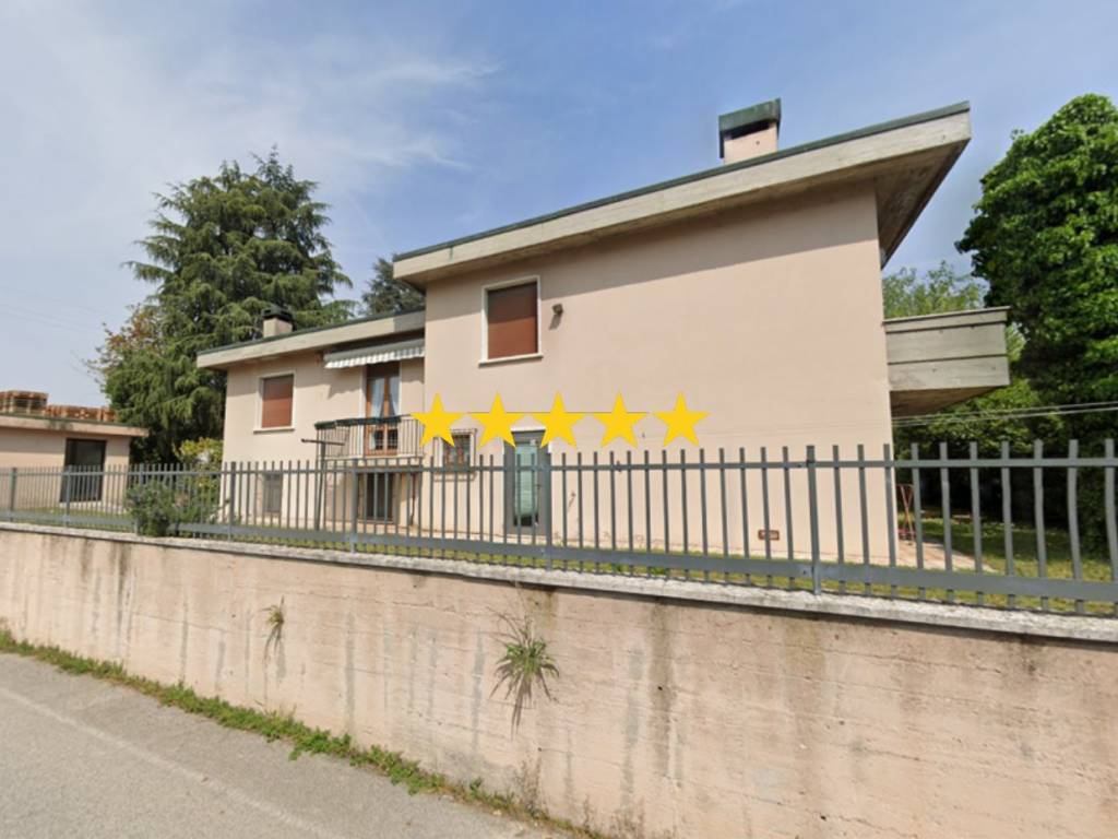 appartamento in vendita ad Oppeano in zona Villa Fontana