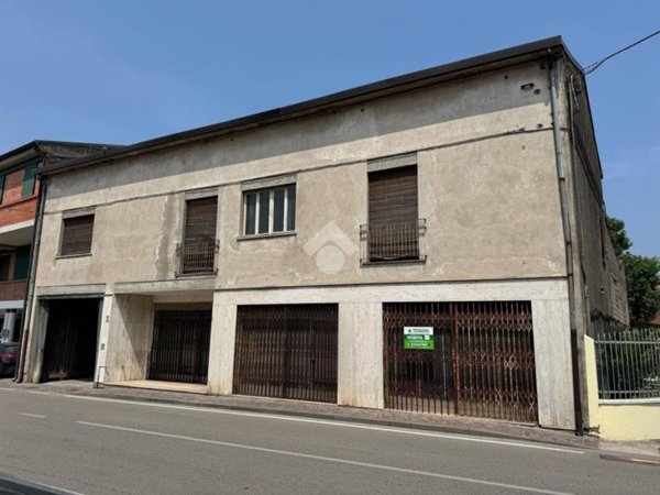 appartamento in vendita ad Oppeano in zona Ca' degli Oppi