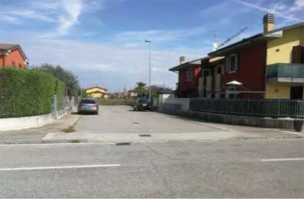 terreno edificabile in vendita ad Oppeano
