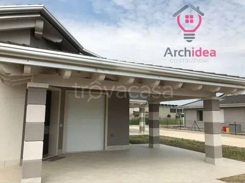 casa indipendente in vendita ad Oppeano