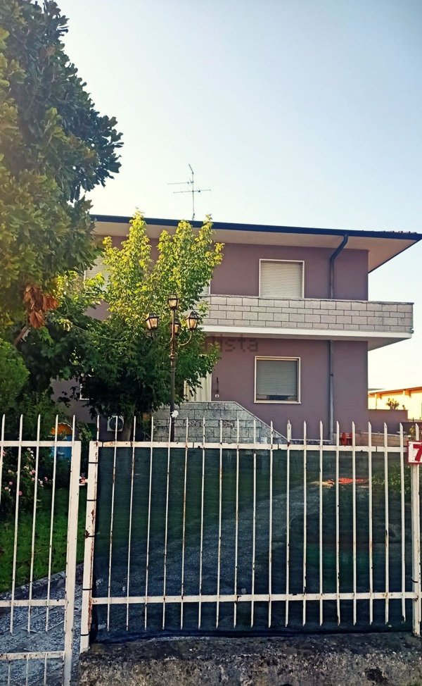 appartamento in vendita ad Oppeano