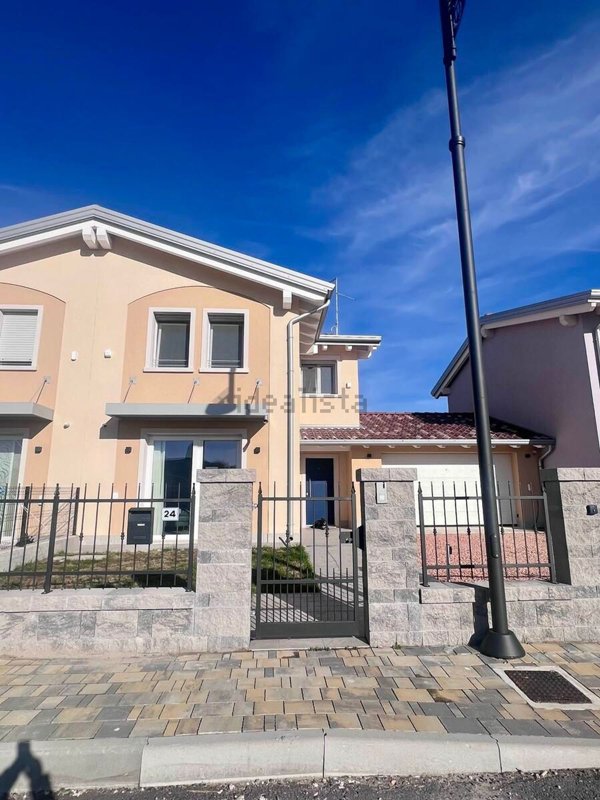 casa indipendente in vendita ad Oppeano