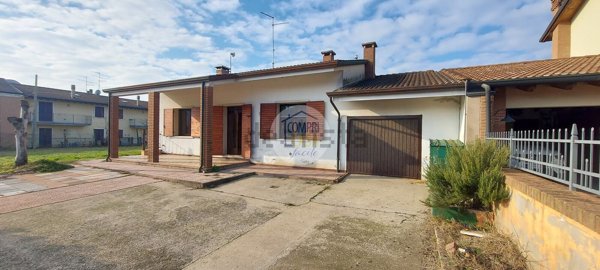 casa indipendente in vendita ad Oppeano