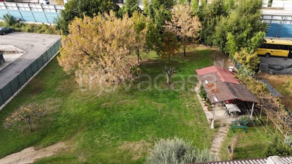 terreno agricolo in vendita ad Oppeano in zona Vallese