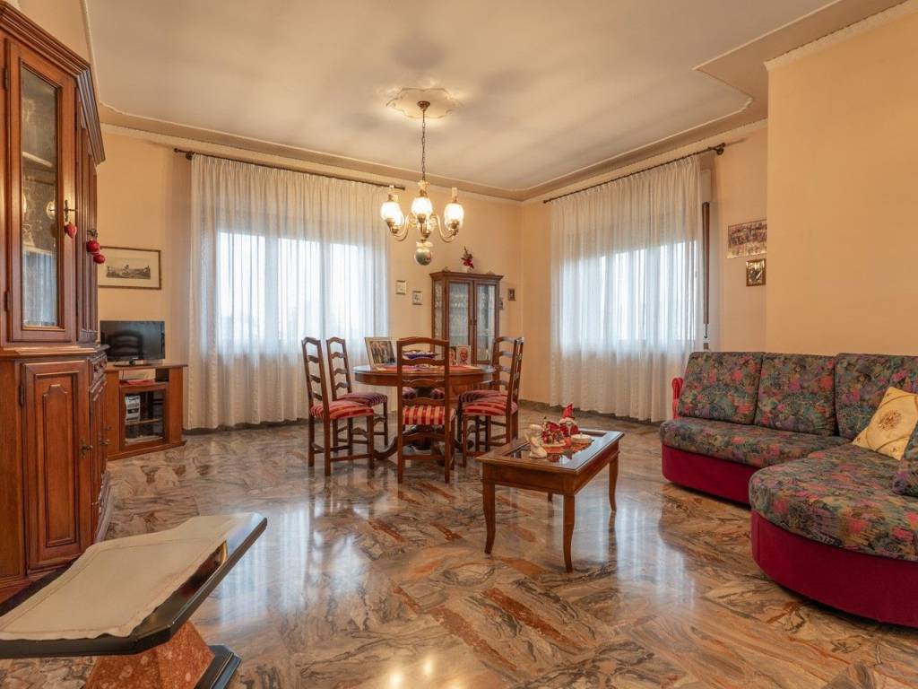 appartamento in vendita ad Oppeano in zona Villa Fontana