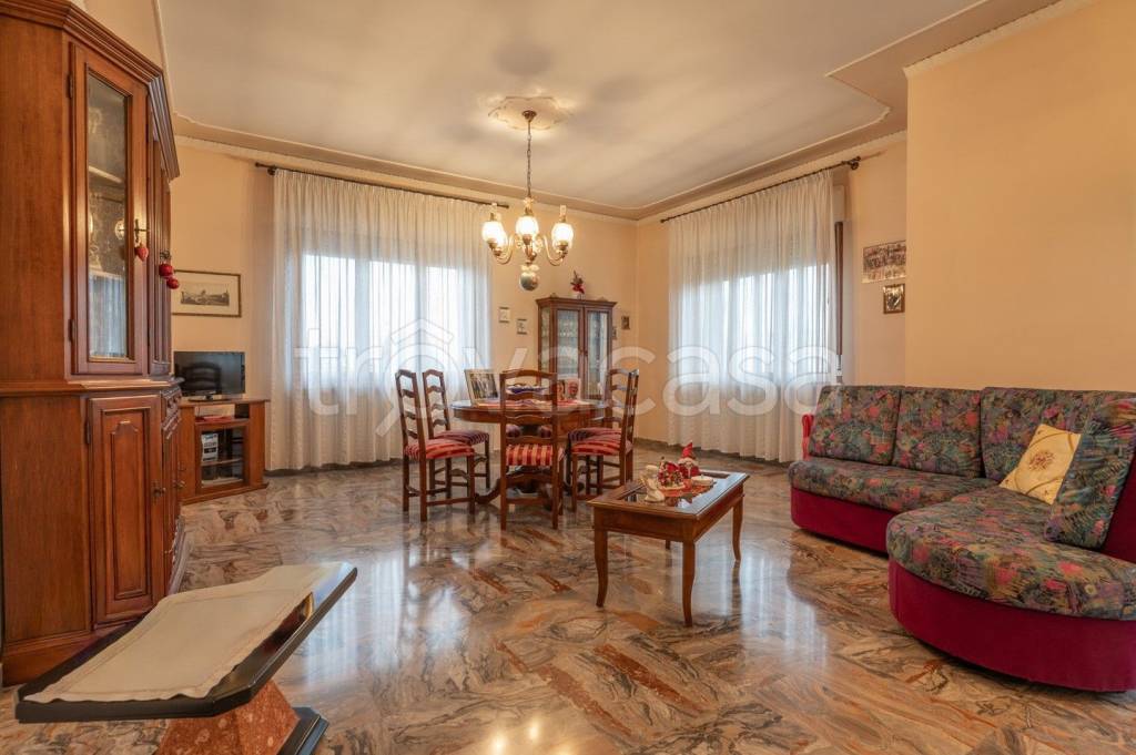 appartamento in vendita ad Oppeano in zona Villa Fontana