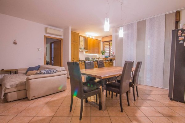 appartamento in vendita ad Oppeano in zona Vallese