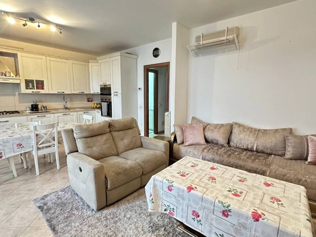 appartamento in vendita ad Oppeano in zona Vallese