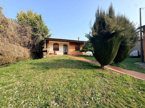casa indipendente in vendita ad Oppeano