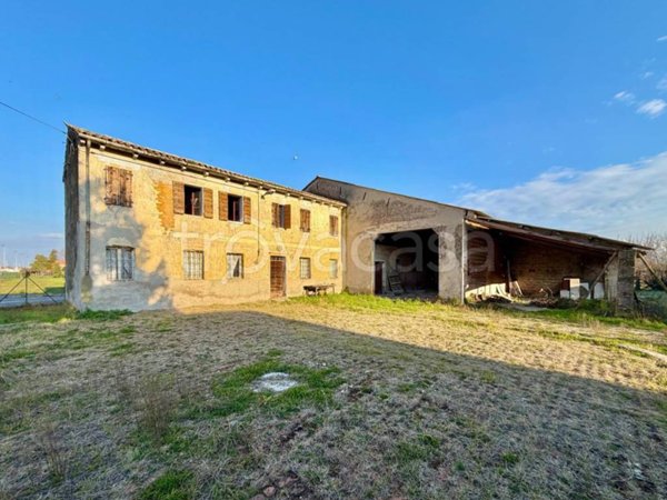 casa indipendente in vendita ad Oppeano in zona Ca' degli Oppi