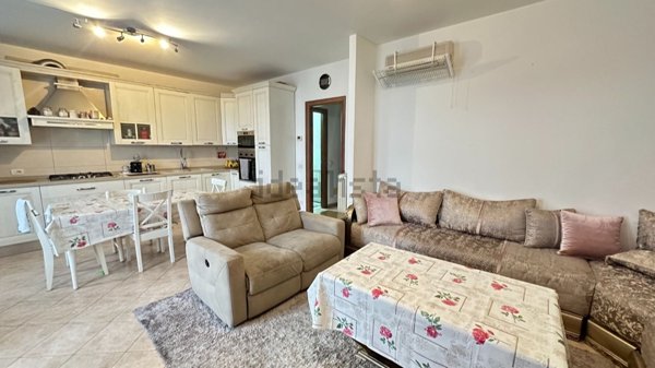 appartamento in vendita ad Oppeano in zona Vallese