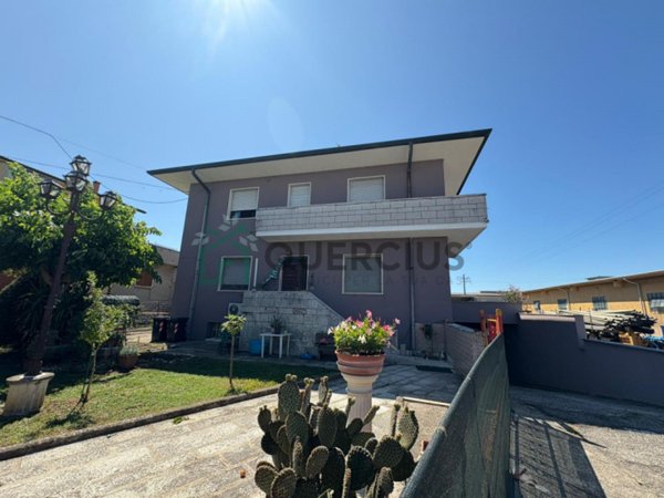 appartamento in vendita ad Oppeano in zona Villa Fontana
