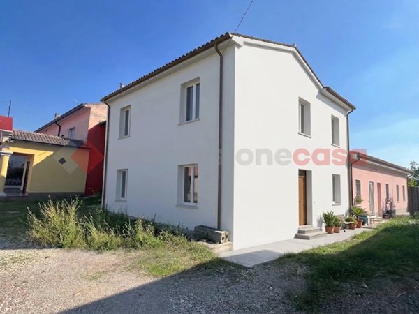 casa indipendente in vendita ad Oppeano