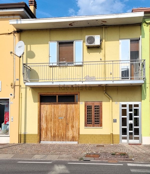 casa indipendente in vendita a Palù