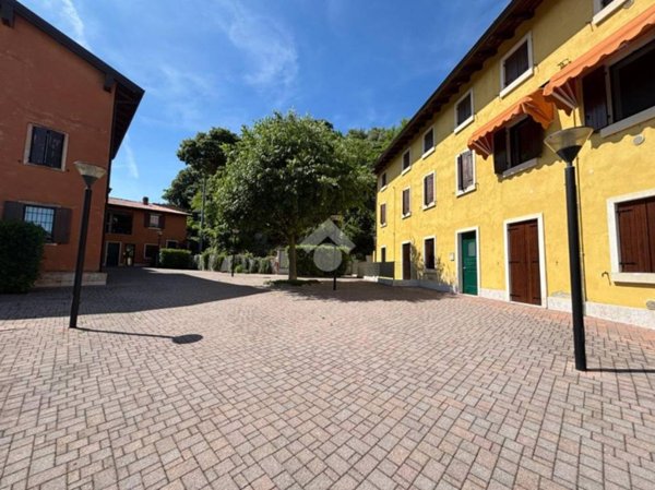 appartamento in vendita a Pastrengo