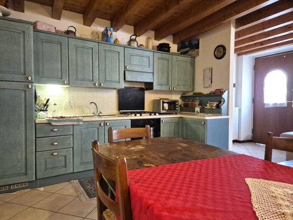 appartamento in vendita a Pastrengo