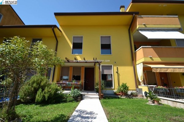 casa indipendente in vendita a Pastrengo