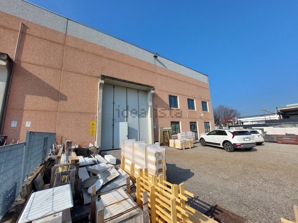 casa semindipendente in vendita a Pastrengo