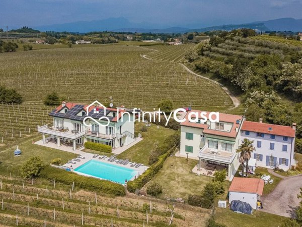 appartamento in vendita a Pastrengo