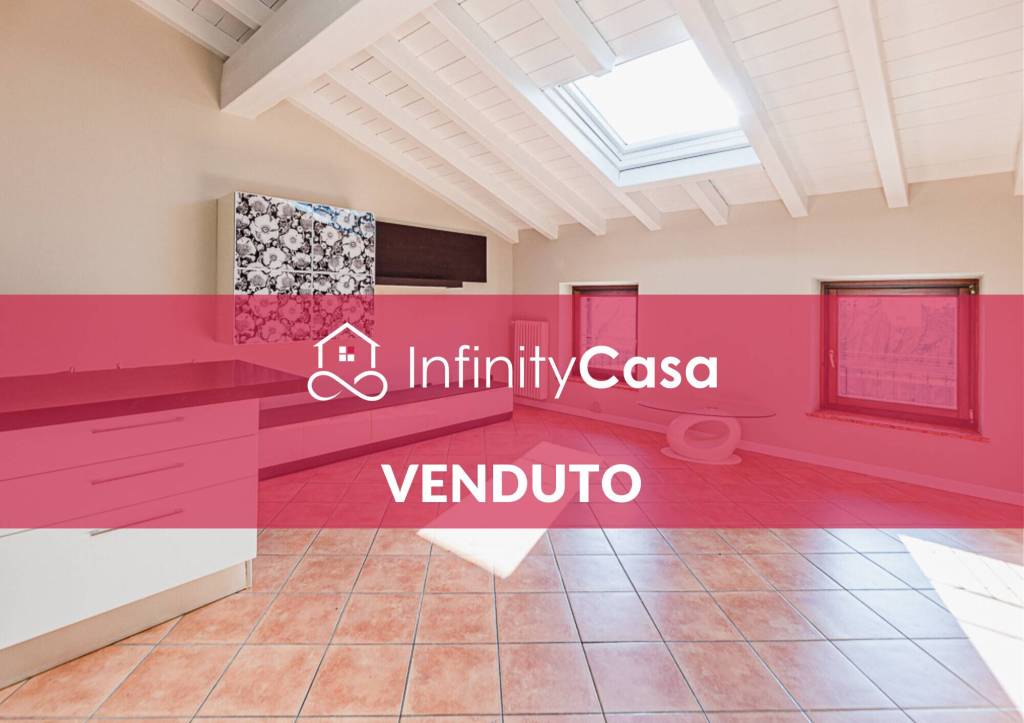appartamento in vendita a Pastrengo in zona Piovezzano