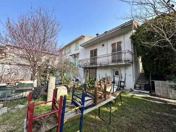 appartamento in vendita a Pastrengo