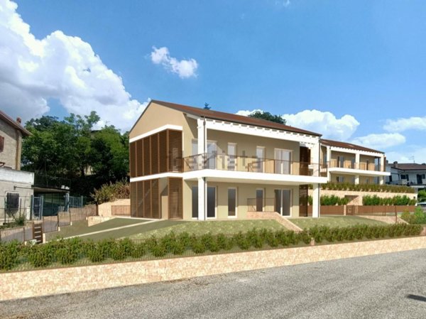 appartamento in vendita a Pastrengo in zona Piovezzano