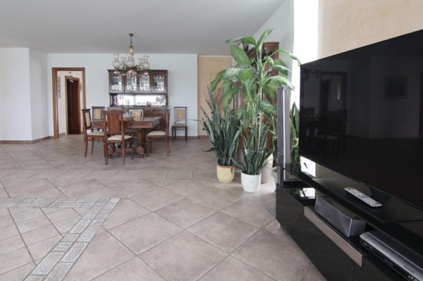 casa indipendente in vendita a Pescantina in zona Settimo
