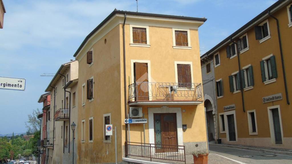 appartamento in vendita a Pescantina