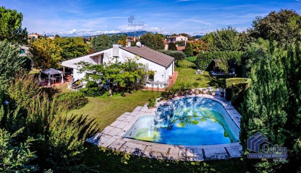 casa indipendente in vendita a Pescantina in zona Settimo