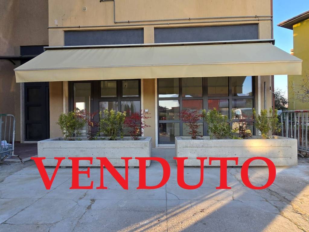 appartamento in vendita a Pescantina in zona Ospedaletto