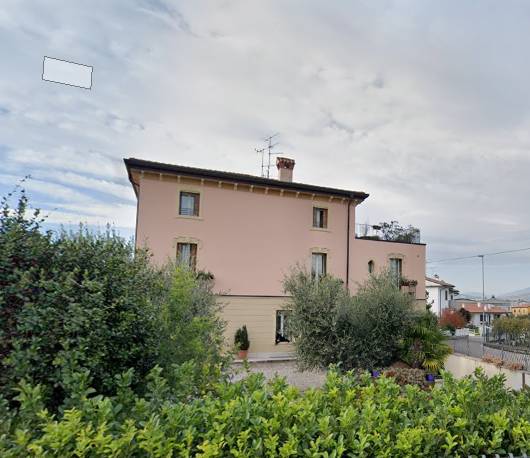 appartamento in vendita a Pescantina in zona Balconi