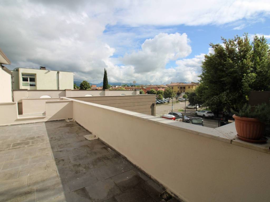 appartamento in vendita a Pescantina