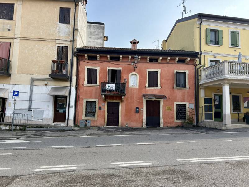 appartamento in vendita a Pescantina