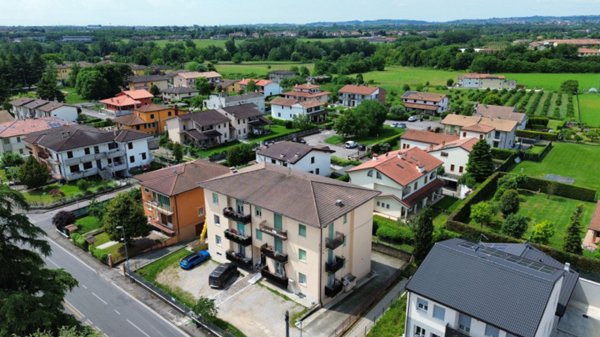 appartamento in vendita a Pescantina in zona Settimo