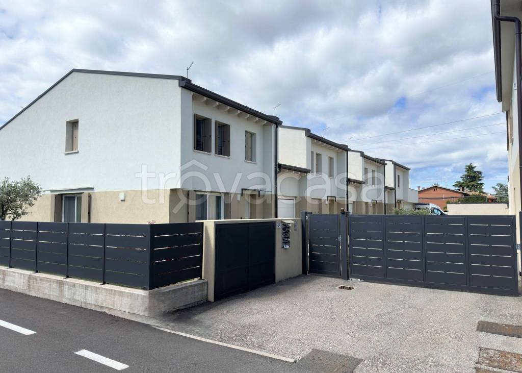 appartamento in vendita a Pescantina