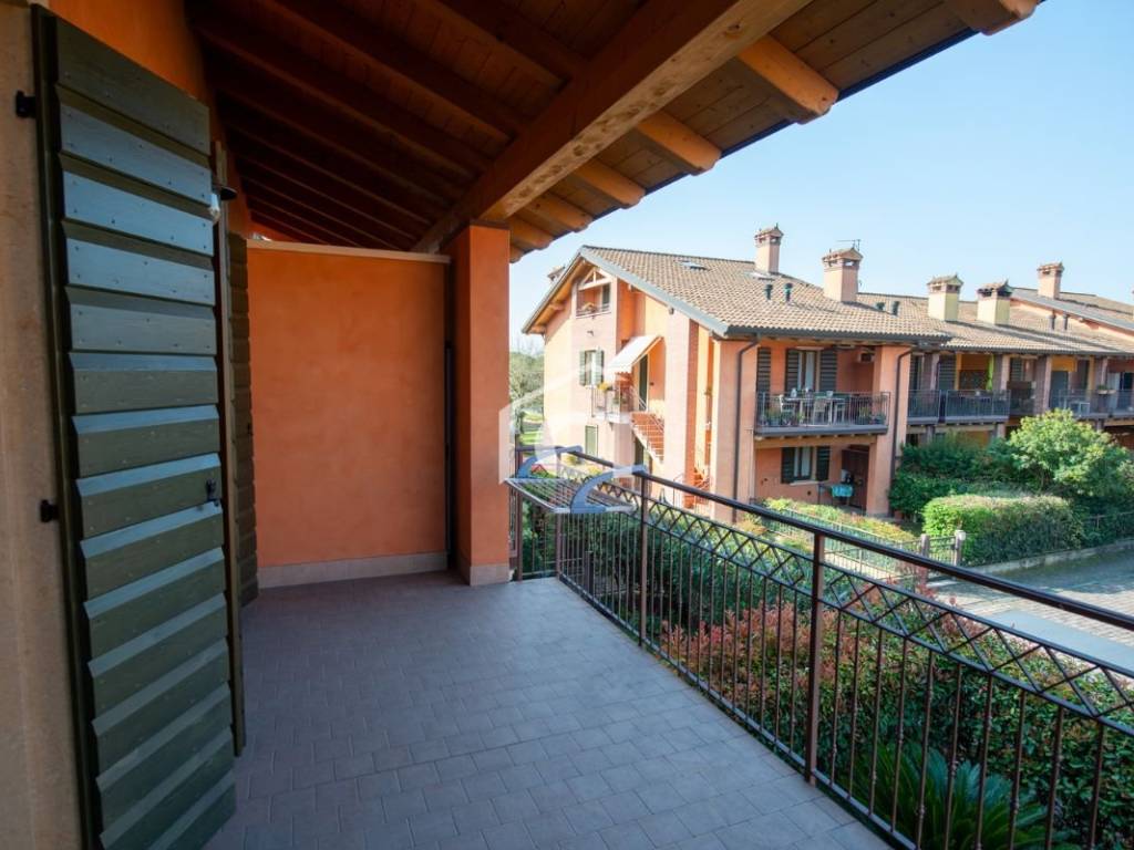 appartamento in vendita a Pescantina in zona Settimo