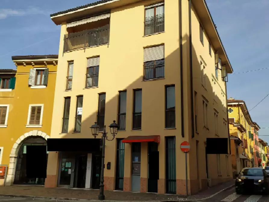 ufficio in vendita a Pescantina