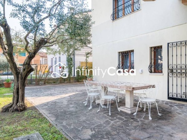 appartamento in vendita a Pescantina