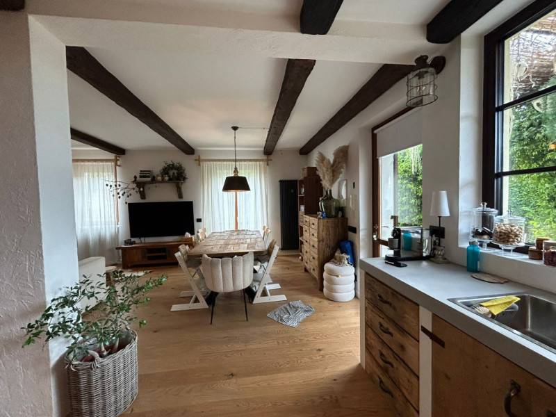 casa indipendente in vendita a Pescantina in zona Settimo