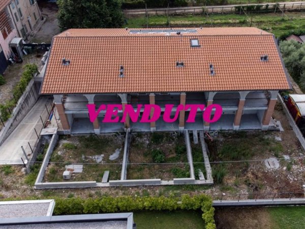 appartamento in vendita a Pescantina in zona Ospedaletto