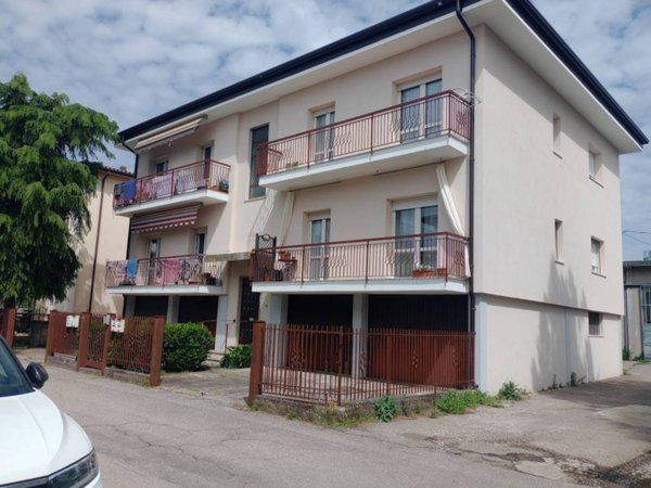 appartamento in vendita a Pescantina