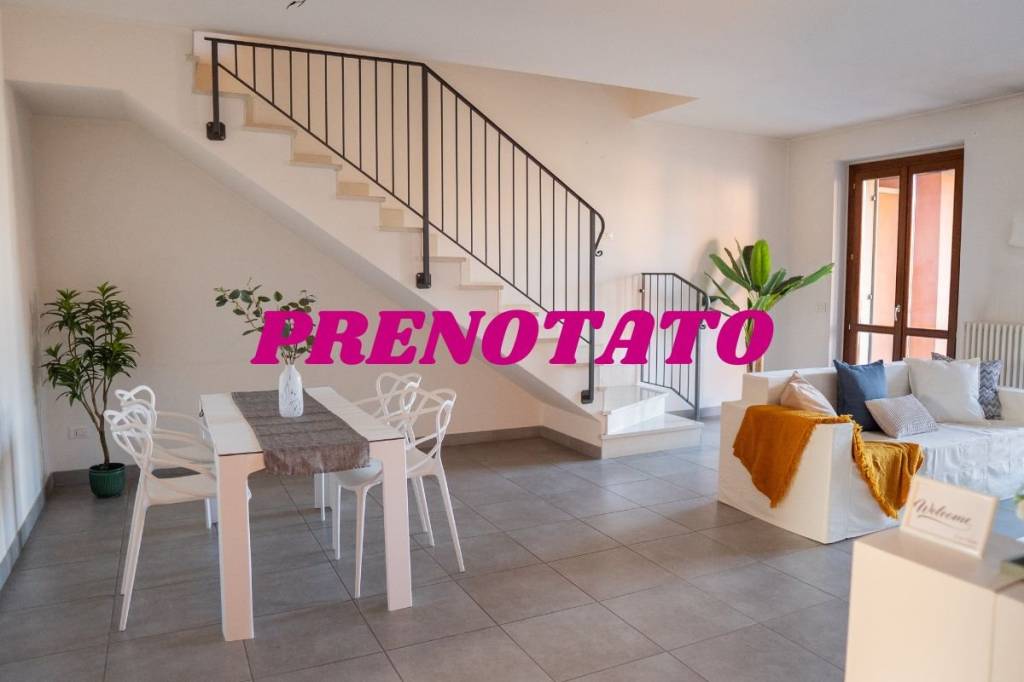 appartamento in vendita a Pescantina in zona Settimo