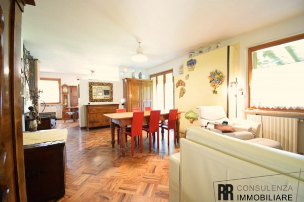 casa indipendente in vendita a Pescantina in zona Settimo