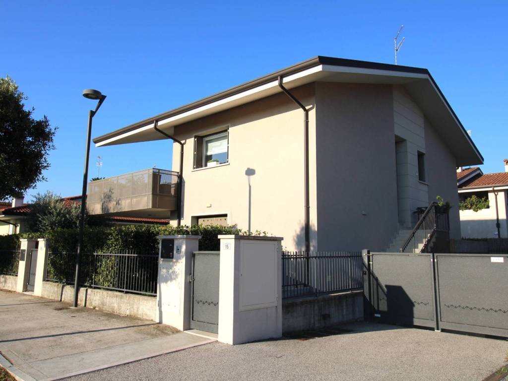appartamento in vendita a Pescantina